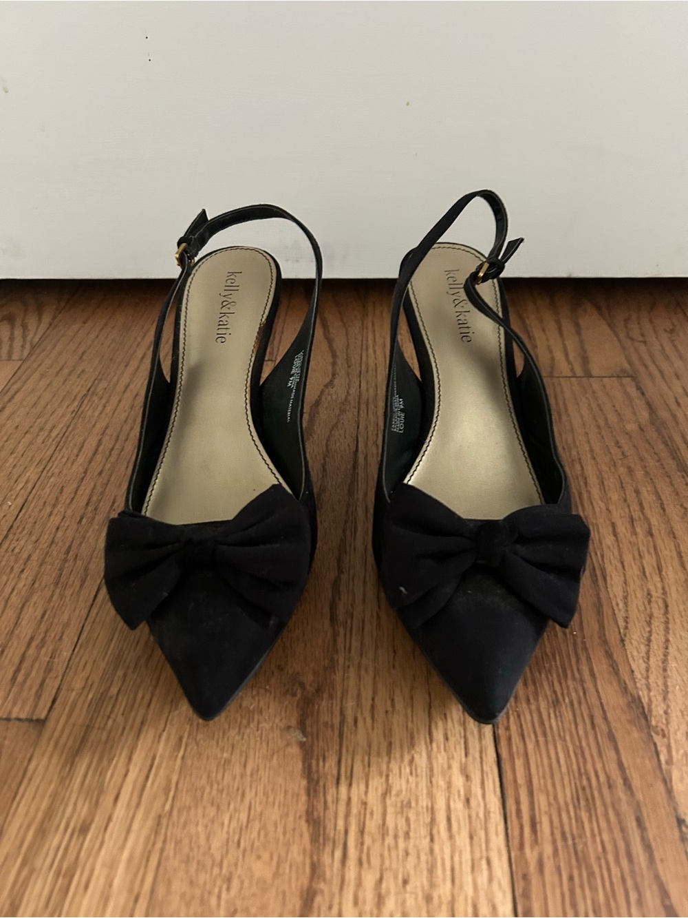 Skatie Black Pointed-Toe Slingback Mules with Bow